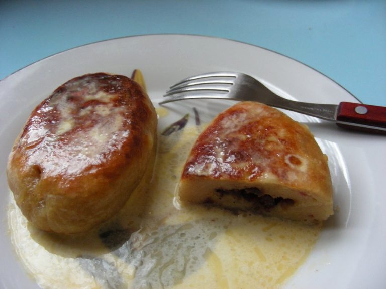 Lithuanian Žemaičių blynai – great pancakes